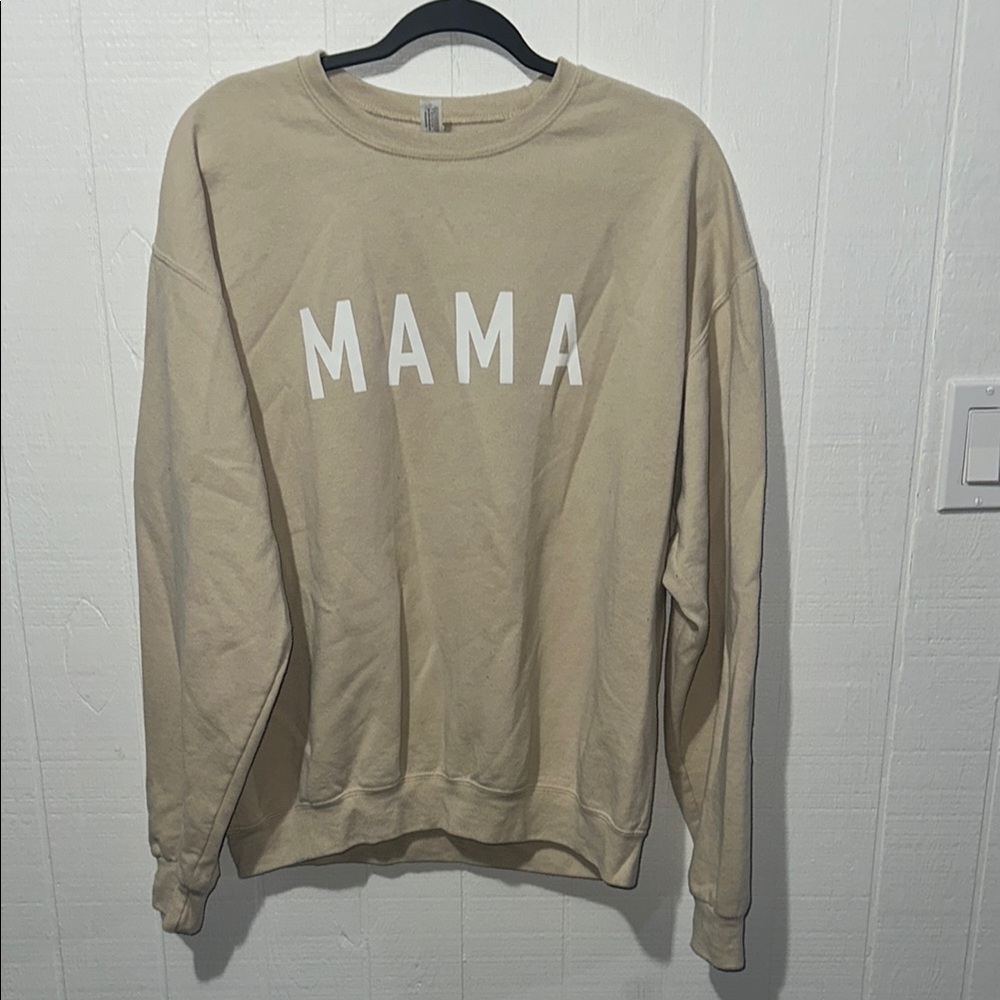 MAMA Crewneck